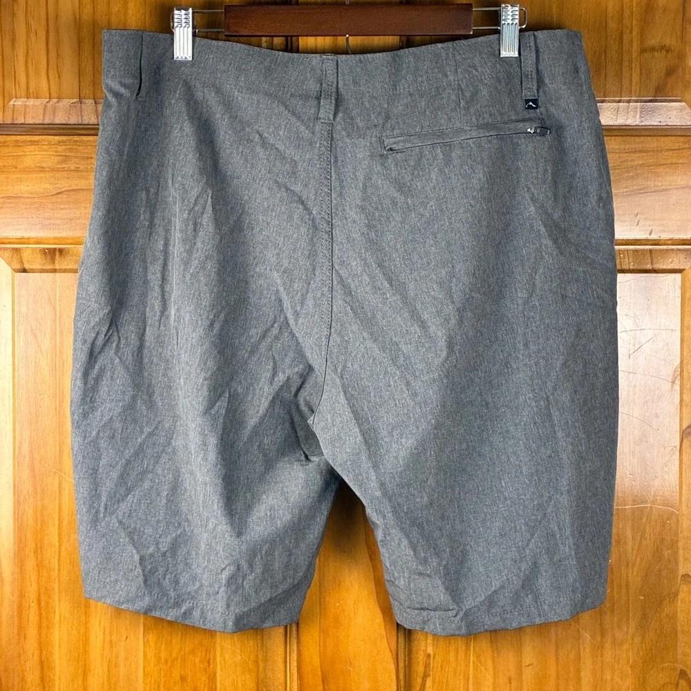 Denali Mens Gray Hybrid Performance Shorts Size 36 Stretch Quick Dry Hiking
